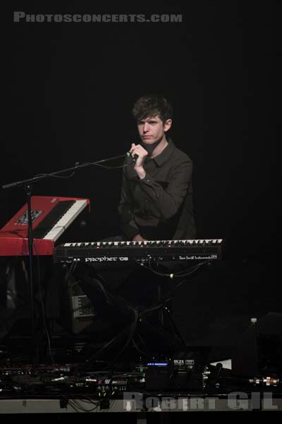 JAMES BLAKE - 2011-11-04 - PARIS - La Cigale - 